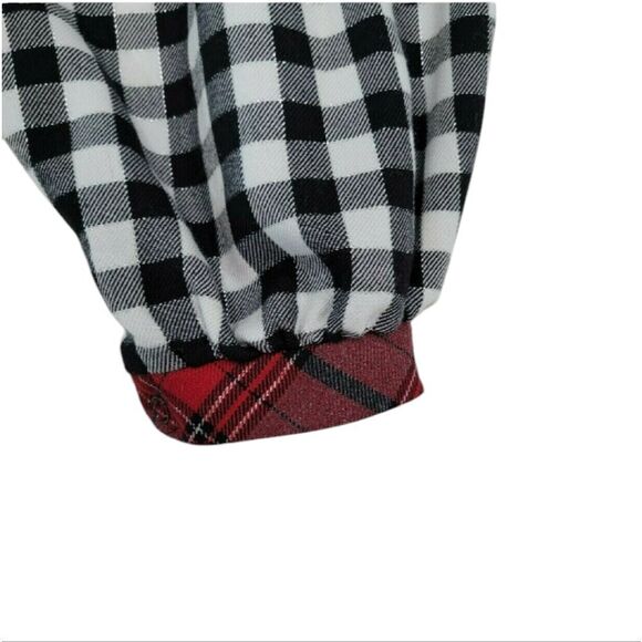 Holiday plaid romper - Picture 4 of 4